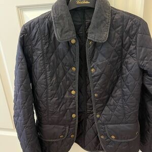 🇬🇧 Barbour Navy quilted Jacket with Gold Accents size 2 🇬🇧a Kate M favorite